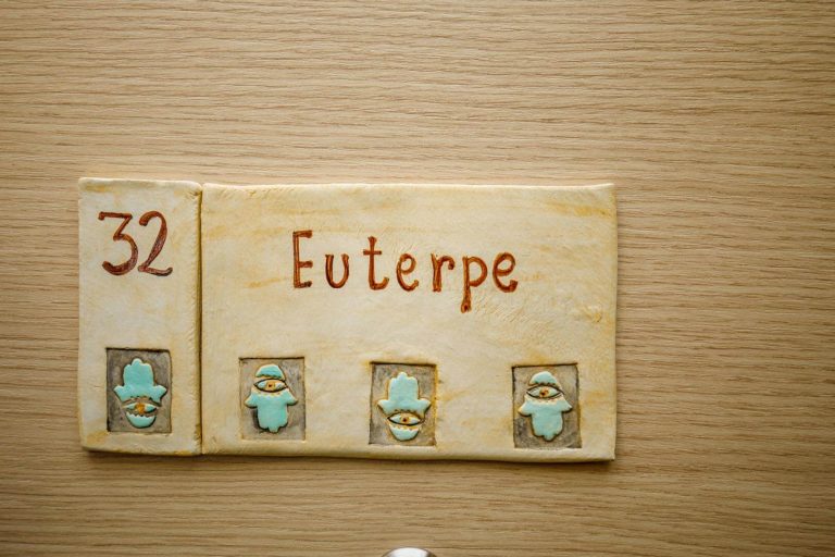 32 Euterpe Acropolis View 2 Room Balcony Apartment