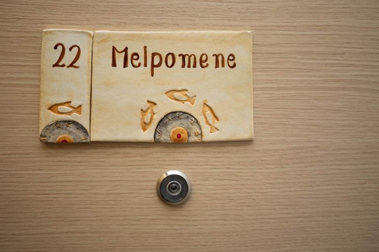 22 Melpomene Balcony Studio Apartment