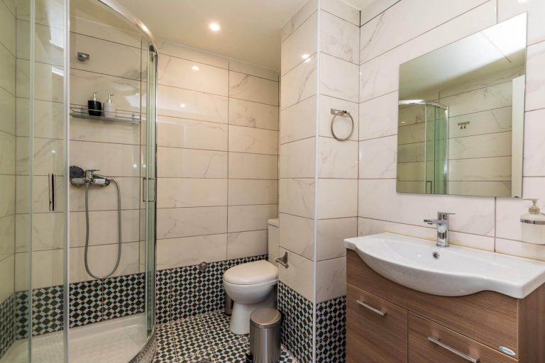 12 Clio Balcony Studio Apartment