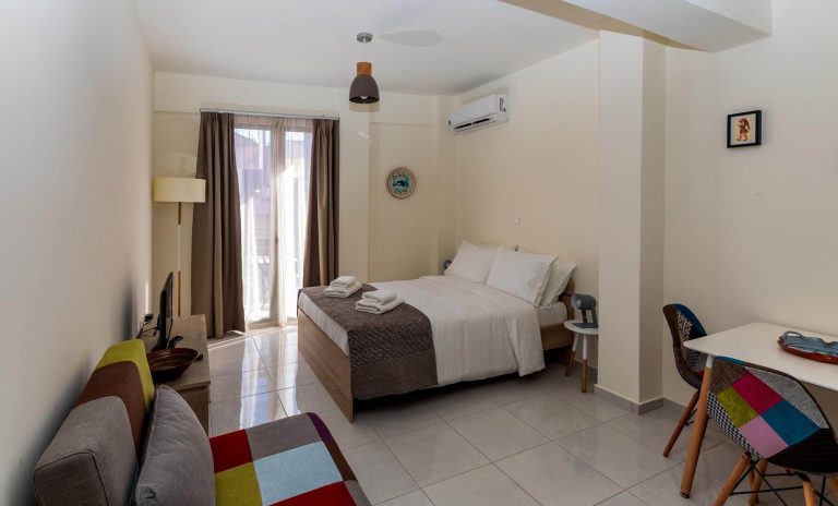 11 Polyhymnia Balcony Studio Apartment